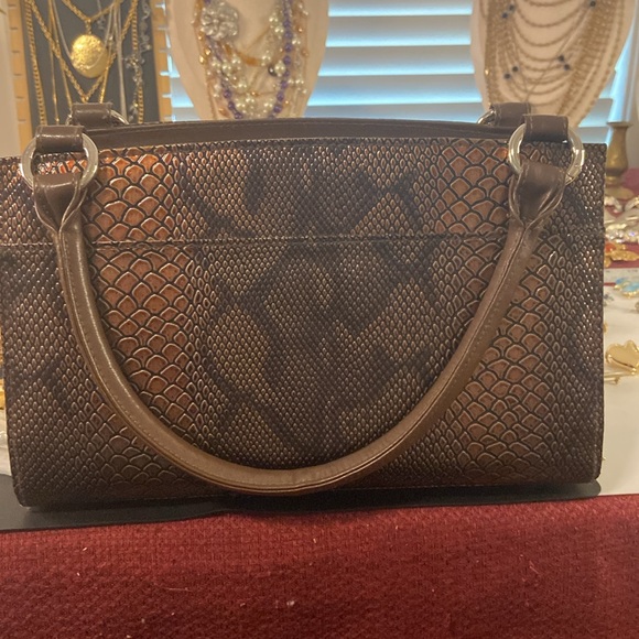 Miche alligator & shell purse Guc 11.5" x 7" x 4" - Picture 3 of 17
